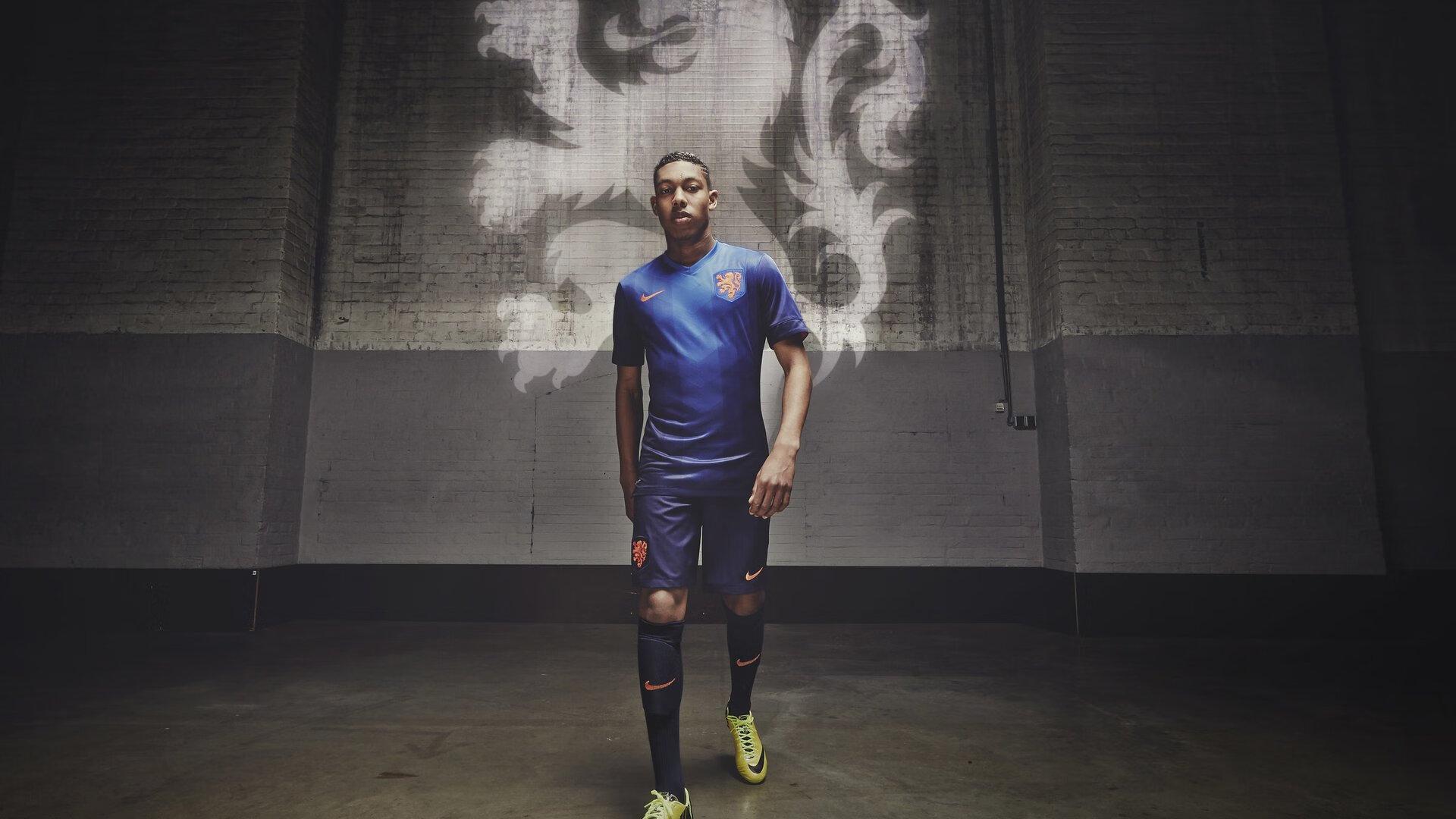 雷·阿伦重返波士顿坦言紧张,与皮尔斯冰释前嫌,绿军传奇终迎温情时刻